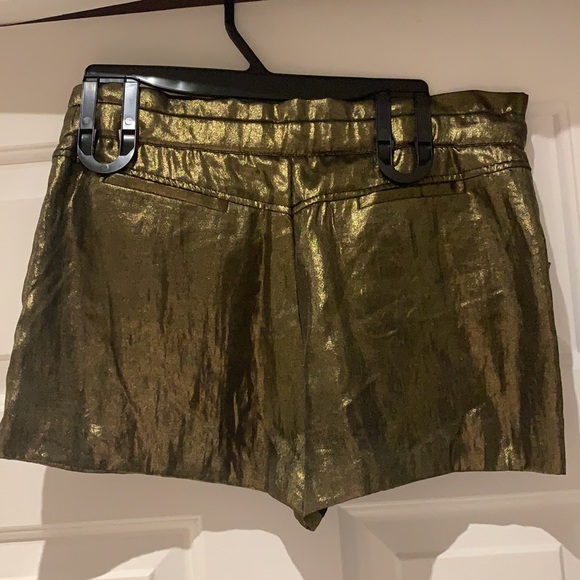 BCBG MAXAZRIA Shorts - Picture 2 of 3